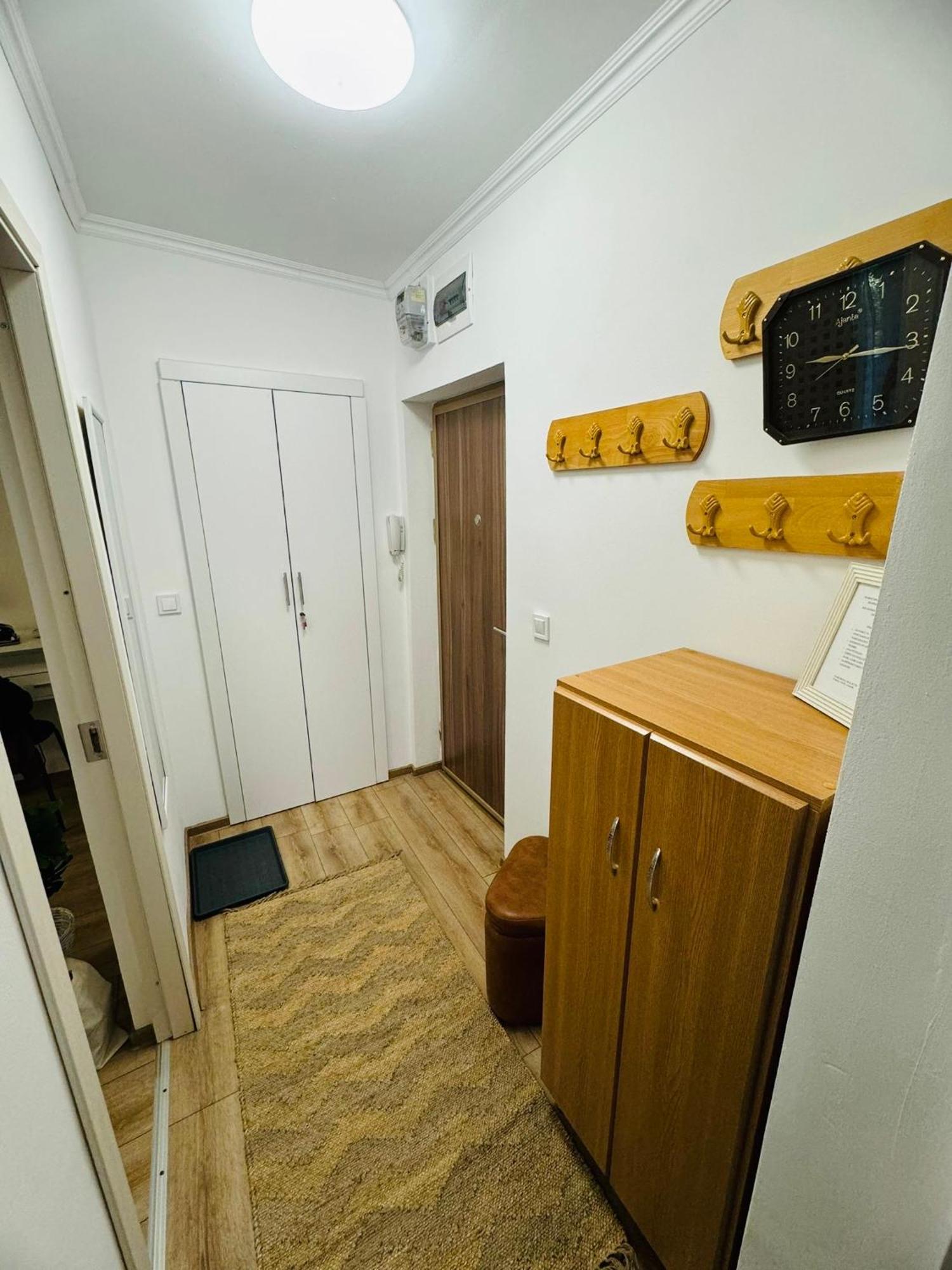 A'S Apartment オネシュティ エクステリア 写真